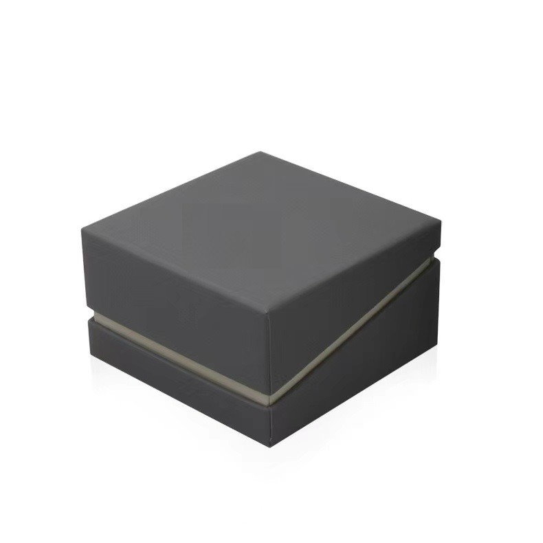 50*50*80MM Purfumeの小さいボール紙包装箱2色